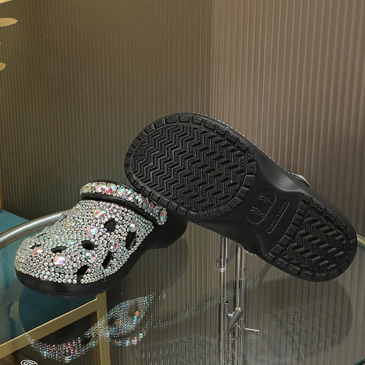 Comfortable Alviera women's sparkling EVA crystal slippers, ideal as beach and summer sandals