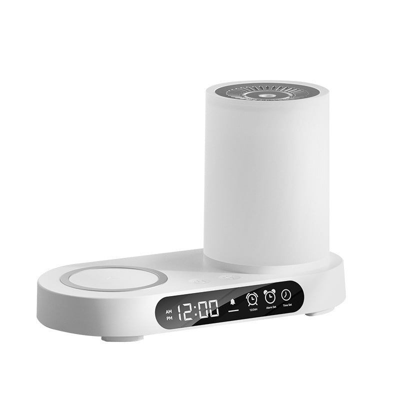 Bureau AromaGlow ultrasonic diffuser for essential oils. Desk humidifier for quiet stress relief & home office decor.
