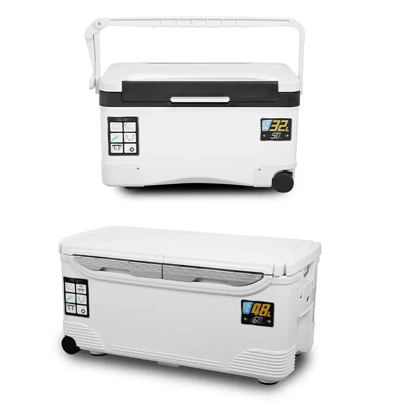 Open Auren fishing cooler box, revealing spacious interior, lid air vents, and long-lasting cold storage capability.