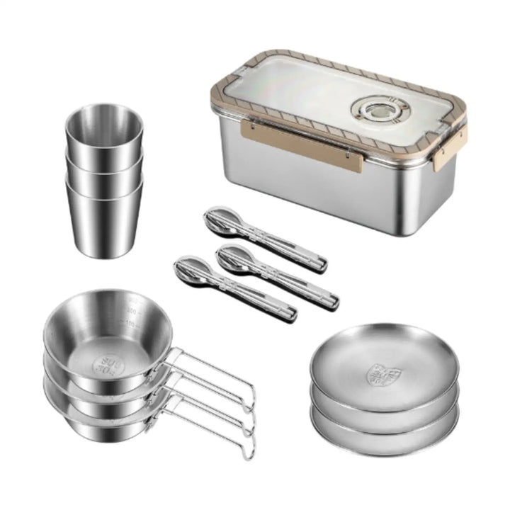 Camp kitchen essential: Stainless steel messware kit for easy cleaning and convenient outdoor meals.