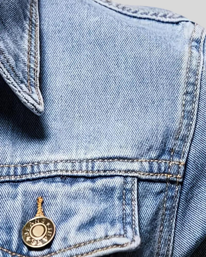 Chaqueta vaquera azul para hombre, diseño casual, mezcla perfecta de estilo, comodidad y durabilidad.