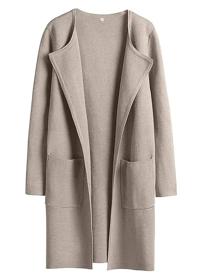 Stylish women's elegant knitwear cardigan, ideal for sophisticated outerwear.