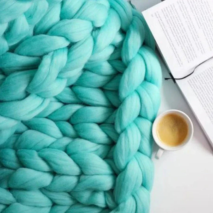 Soft chunky wool yarn, tagged for DIY blankets, knitting, and textile projects.