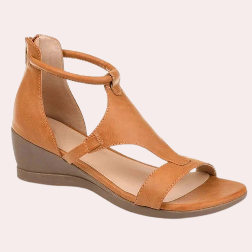 Versatile Aldys women's summer sandals, combining elegant design with comfortable warm weather wear and style.