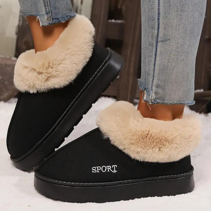 Cloud-soft warm women's slippers. Plush, cozy footwear for ultimate indoor comfort & relaxation.