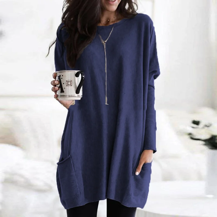 Relaxed fit women's long sleeve tunic top, comfortable and trendy for everyday fashion.