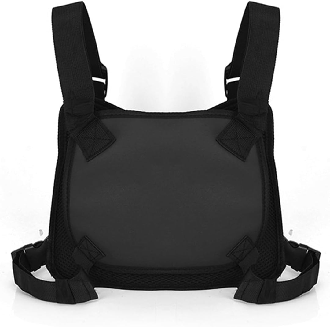 Close-up: Dravon vest's quick-release buckle, for easy on and off, convenient for active men