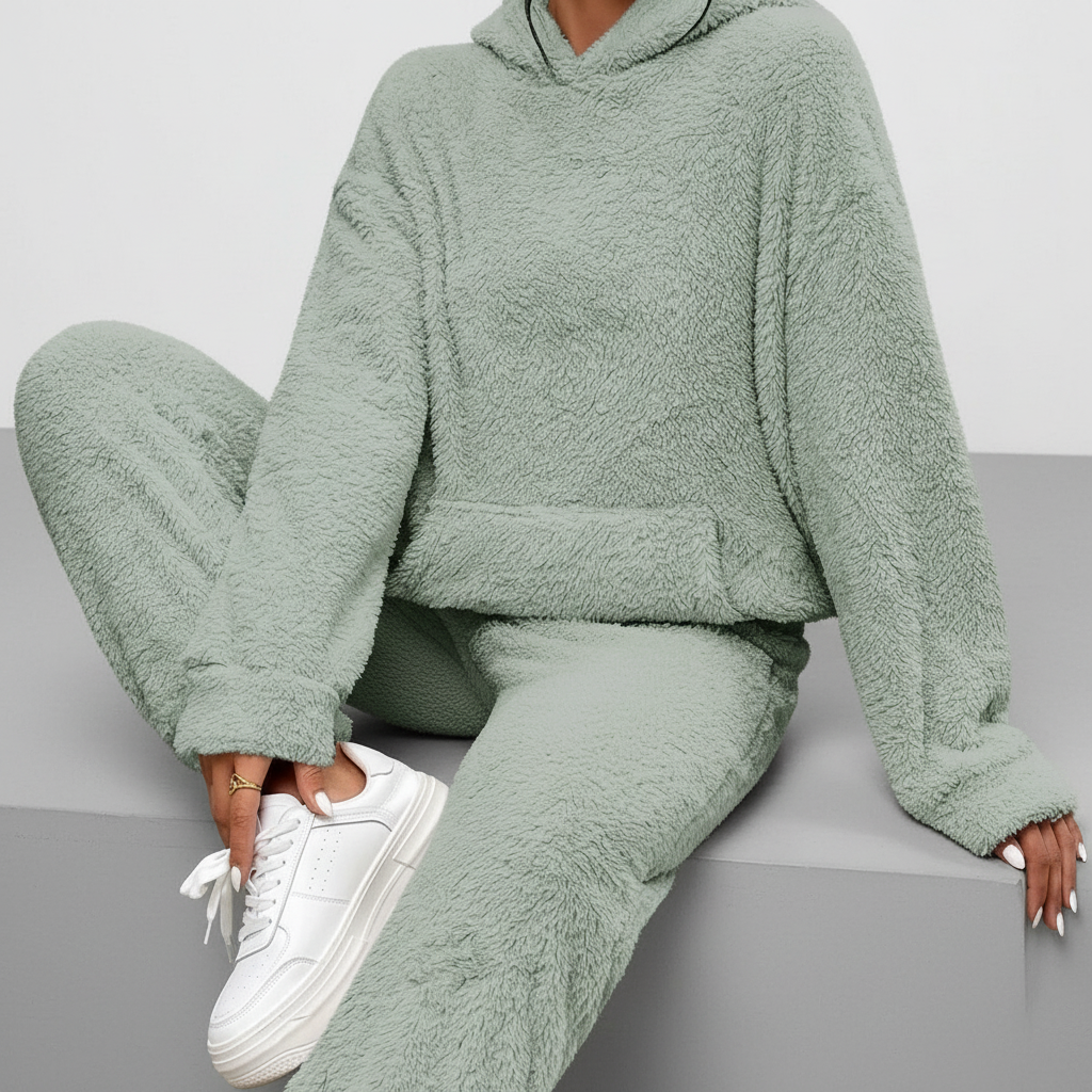 Warm Edith women's loungewear, soft teddy fleece hooded top and pants, essential for winter comfort.