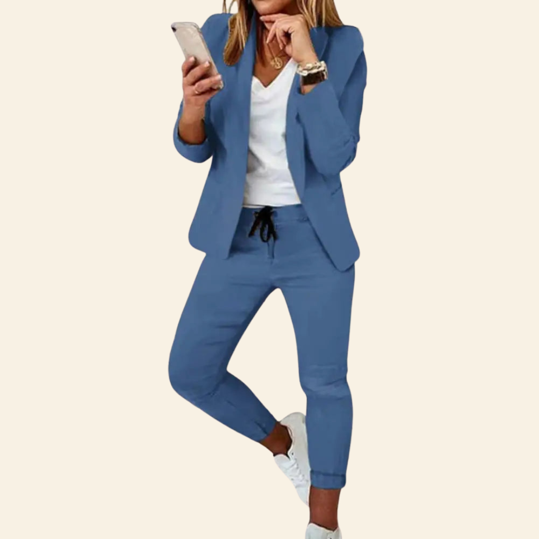 Versatile Aurora outfit for women. Elegant long sleeve top & comfortable pants, perfect for daily wear & confidence.