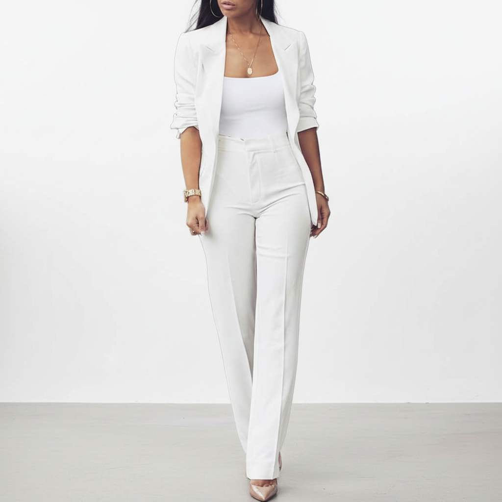 Versatile women's blazer and slim pants set, a must-have for an elegant and comfortable wardrobe.