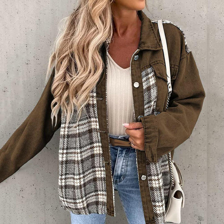 Versatile ladies' casual jacket, ideal for daily wear, offering an elegant look and comfortable fit.
