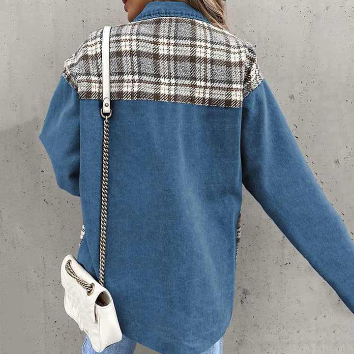Comfortable women's fashion coat, an elegant everyday jacket with a sleek design and button details.