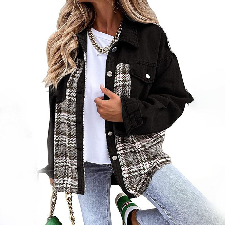 Fashion-forward women's jacket, a stylish everyday coat with elegant details for versatile outfits.