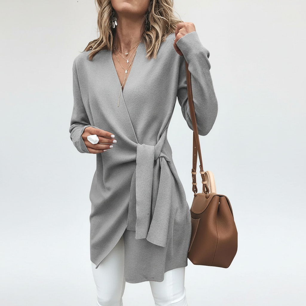 Fashionable women's polyester blend cardigan, belted and knitted, ideal for autumn/winter.
