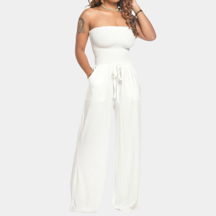 Elegant women's strapless wide-leg jumpsuit, perfect for summer evenings & vacation.