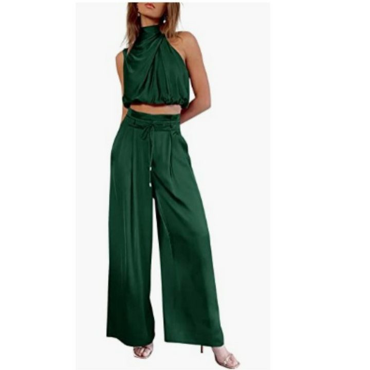 Full-length women's summer jumpsuit. Comfortable, relaxed fit. Stylish & elegant, perfect for a versatile casual outfit.