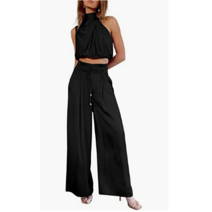 Casual women's summer jumpsuit. Effortless, comfortable, and stylish with a relaxed fit, perfect for versatile outfits.