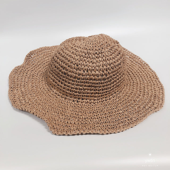Breathable women's beach hat in khaki, a lightweight accessory for summer sun