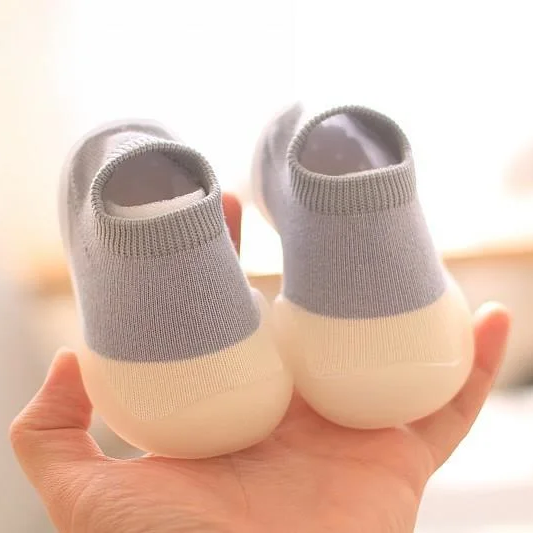 Kids' NaturalStep barefoot walking shoes for active playtime, offering comfort & natural foot flexibility.