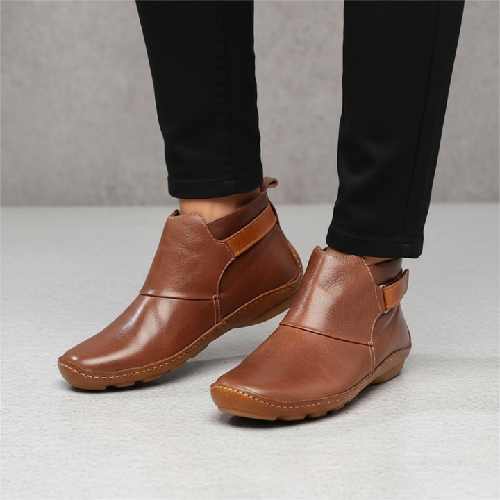 Luxurious orthopedic women's walking shoes, Leah model, for all-day comfort & arch support.