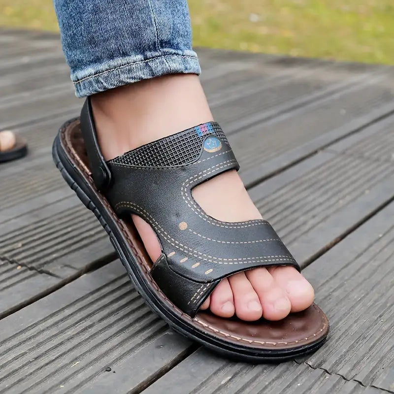 Versatile men's adjustable strap sandals for comfort, perfect as casual summer footwear, beach or travel.