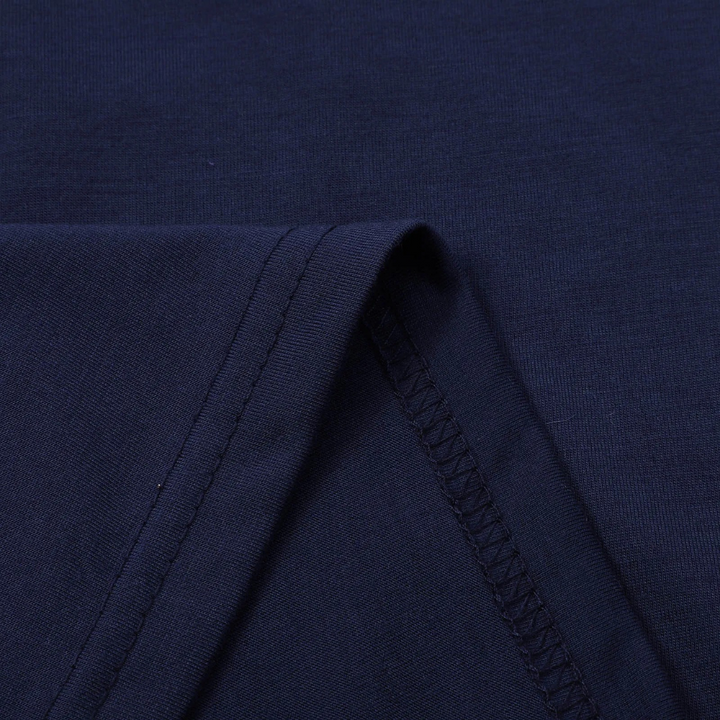 Men's casual wear: a comfortable and warm quarter-zip pullover sweater.
