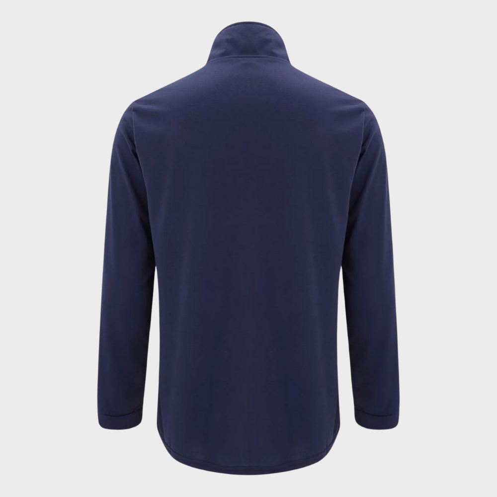 Winter-ready men's quarter-zip sweater, offering cozy warmth & versatile fashion.