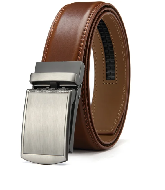 Luxury men's leather belt with an automatic ratchet buckle, perfect for a refined and stylish look.
