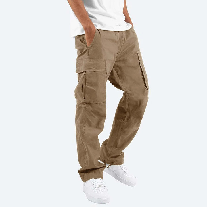 Functional men's cargo pants, comfortable & versatile for any casual outing.