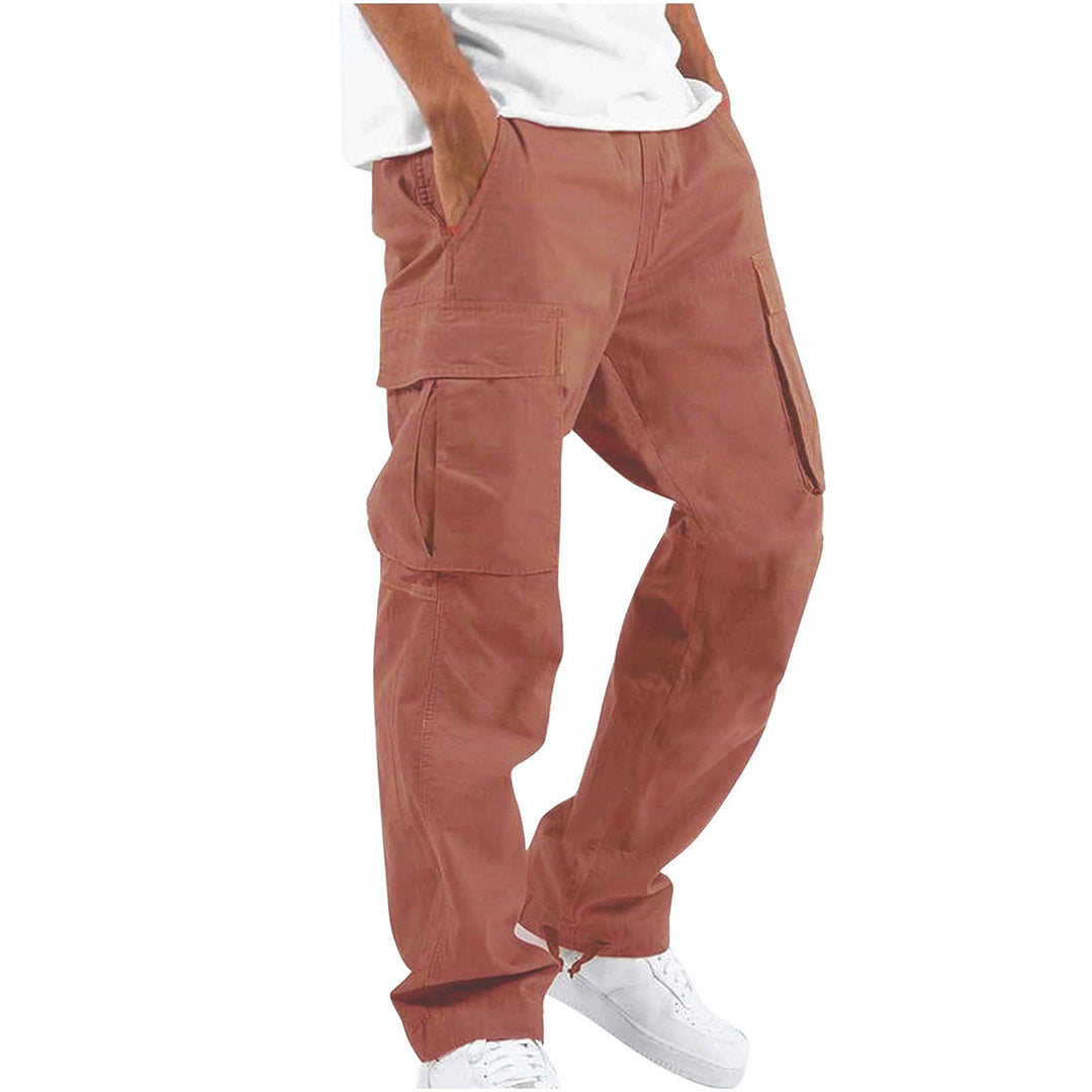 Functional men's cargo pants, designed for comfort and everyday fashion.