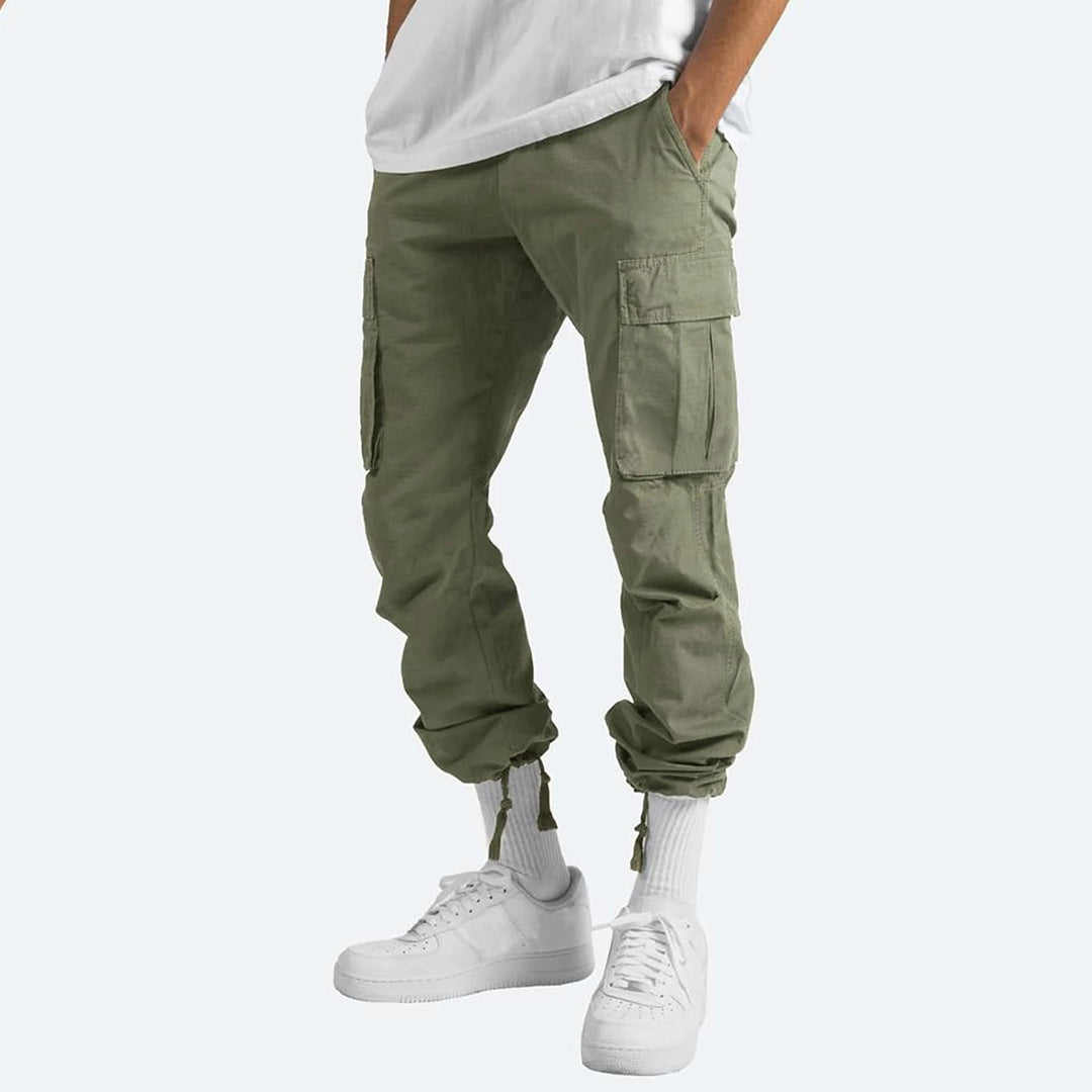 Stylish bottoms: men's utility cargo trousers, perfect for a casual look.
