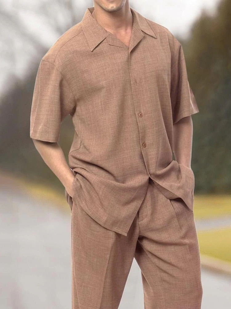 Men's blue casual two-piece set for summer, combining a short sleeve top and comfortable shorts.