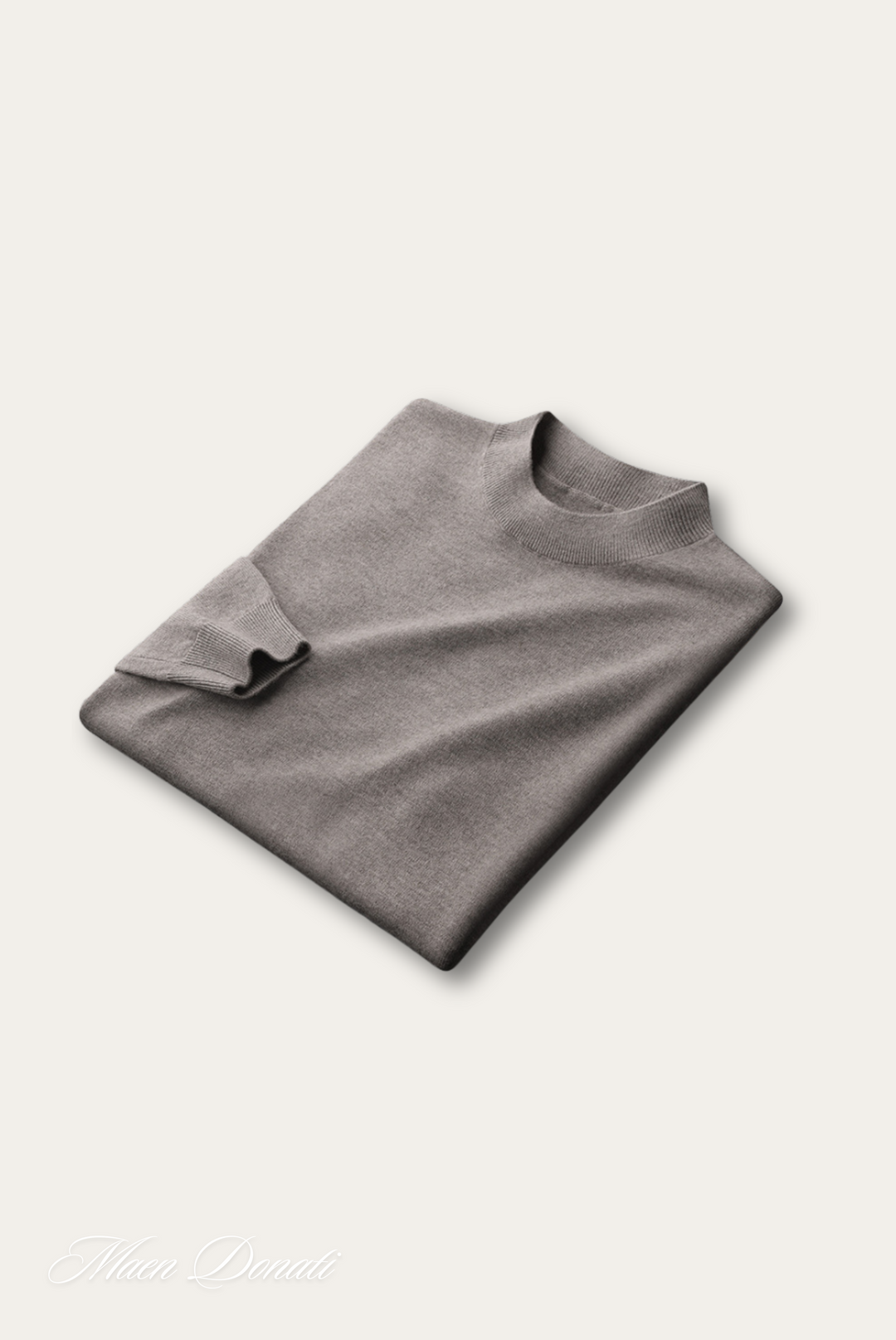 Comfortable men's round neck sweater, perfect for casual everyday wear or stylish layering in winter.