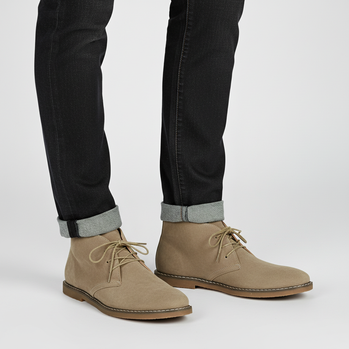 Men's elegant slip-resistant dress shoes, vintage inspired, for a sophisticated casual look.