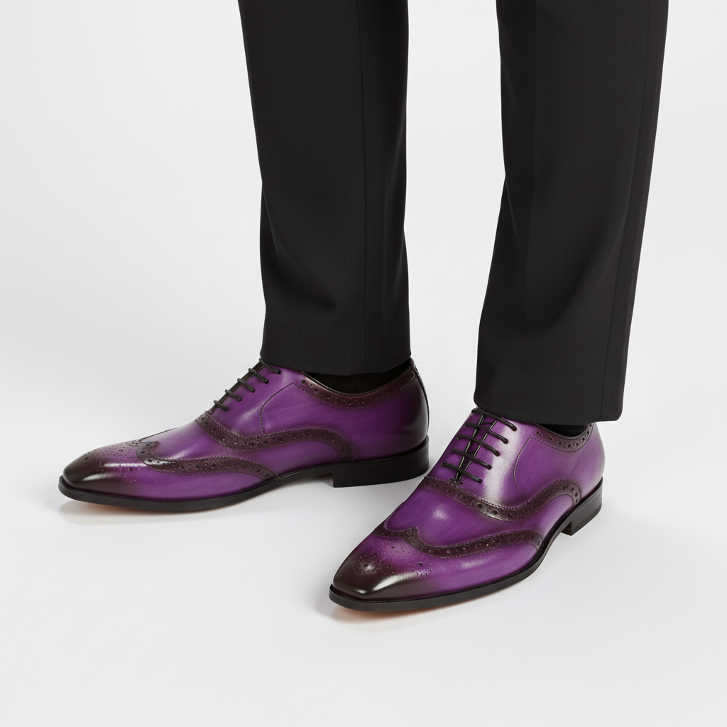 Elegant men's formal Clinton Oxford shoes in polished black leather, 100% handcrafted