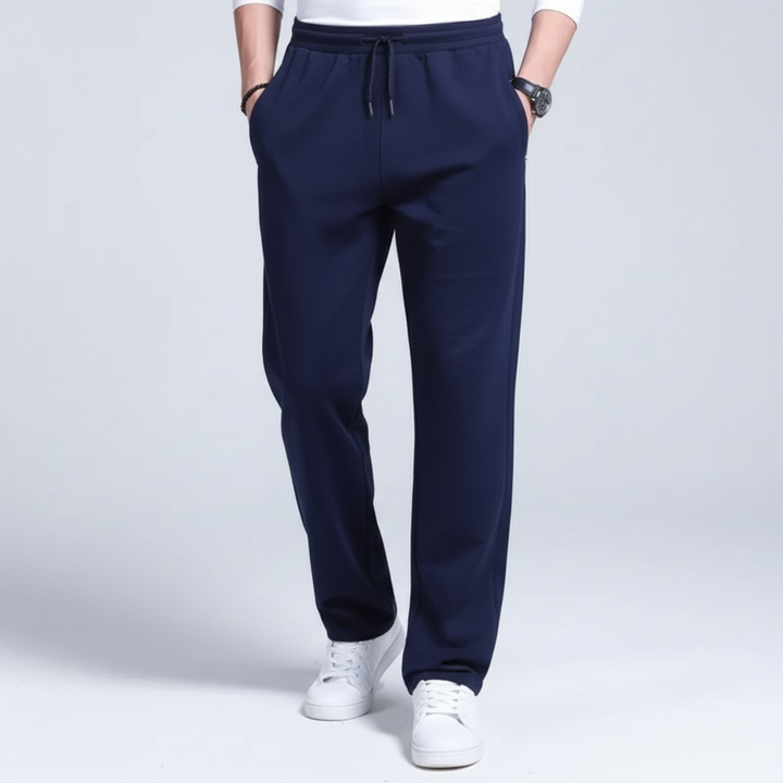 Bequeme Jogginghose Nico for men, a versatile cotton blend loungewear in a relaxed fit.