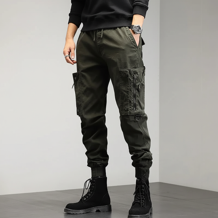 Men's fashion: Modern stretch cargo pants in dark grey, perfect for everyday casual wear