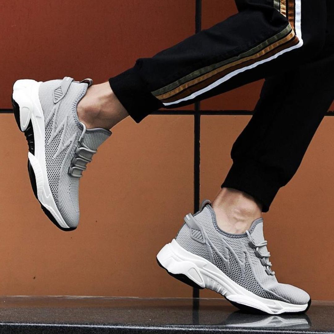 White men's casual height-increasing footwear. Experience a confident lift with these stylish shoes.