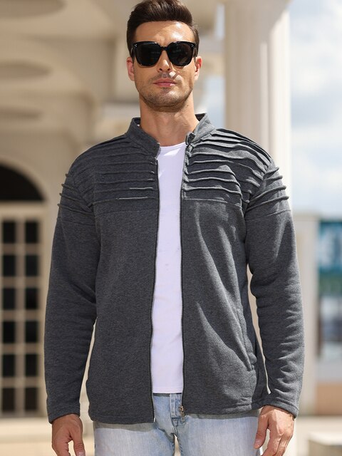 Men's lightweight biker vest, ideal for summer rides. Features a rugged, casual style, perfect as a sleeveless jacket.