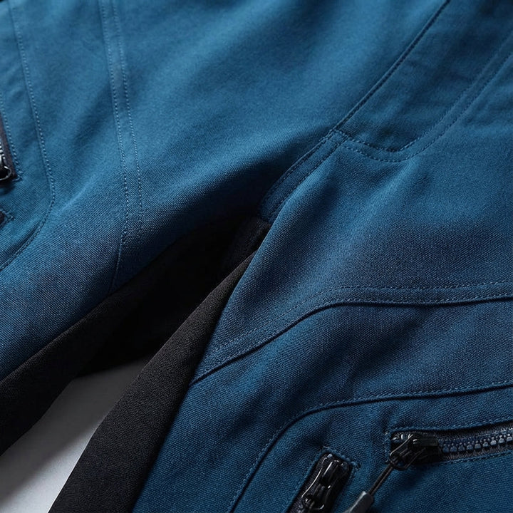 Lightweight quick-dry gym shorts Marvin for men, featuring convenient zip pockets and breathable fabric.