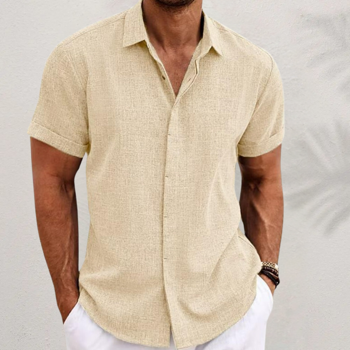 Lightweight men's shirt for summer, offering breathable comfort and a casual aesthetic.