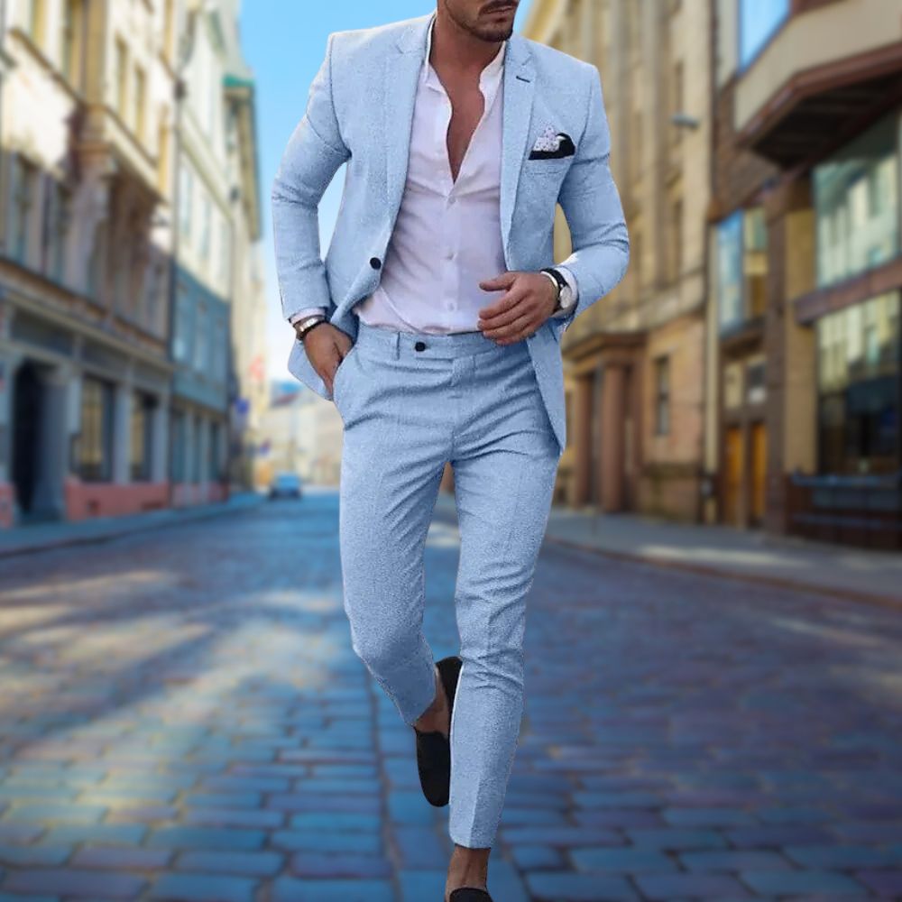 Versatile men's slim fit suit, a perfect modern choice for any wedding, business meeting, or professional event.
