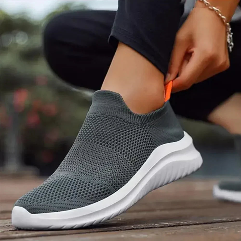 Orthopaedic men's sneakers, offering ultimate comfort and foot support.