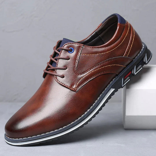 Elegant men's orthopedic leather lace-up shoes by Finn, perfect for versatile comfort, style, and professional footwear.