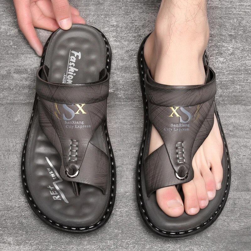 Men's orthopedic sandals with arch support for foot pain relief. Ideal comfort sandals for summer walking.