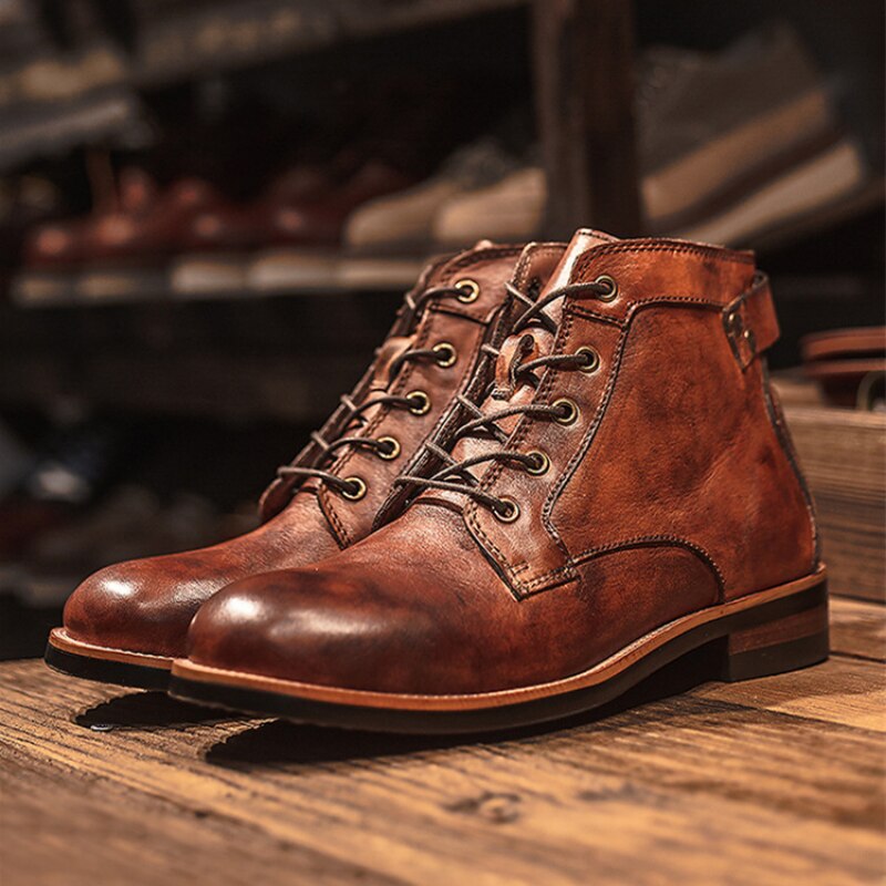 Stylish men's fall/winter orthopedic boots, offering all-day comfort, arch support, and durable construction.
