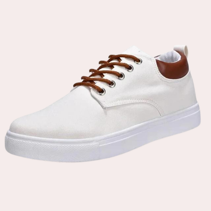 Modern men's orthopedic comfort shoes, blending style with foot support for daily well-being.