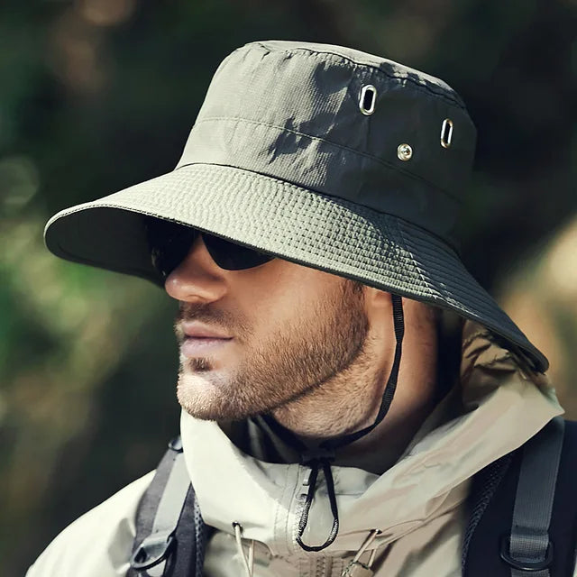 Lightweight men's sun hat with UV protection, suitable for fishing, hiking, and travel.