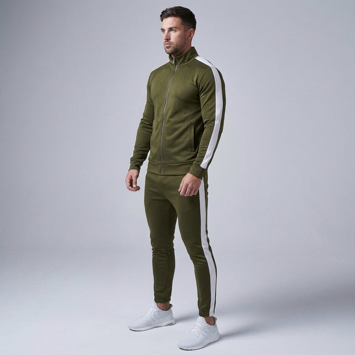 Men's retro sportswear: Austin two-piece training set. Polyester activewear for gym & loungewear.