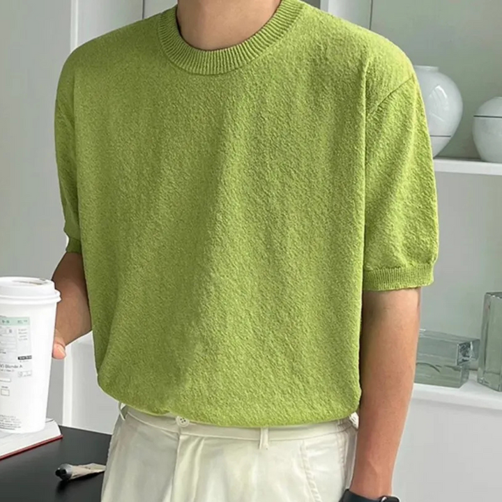 Khaki men's everyday t-shirt, stylish and comfortable, ideal for summer fashion & casual daily wear.